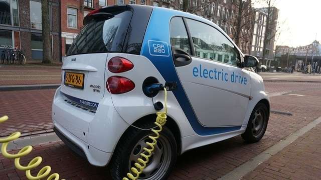 Toyota, Suzuki to introduce electric vehicles in India in 2020 Toyota, Suzuki to introduce electric vehicles in India in 2020
